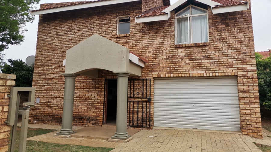3 Bedroom Property for Sale in Baillie Park North West